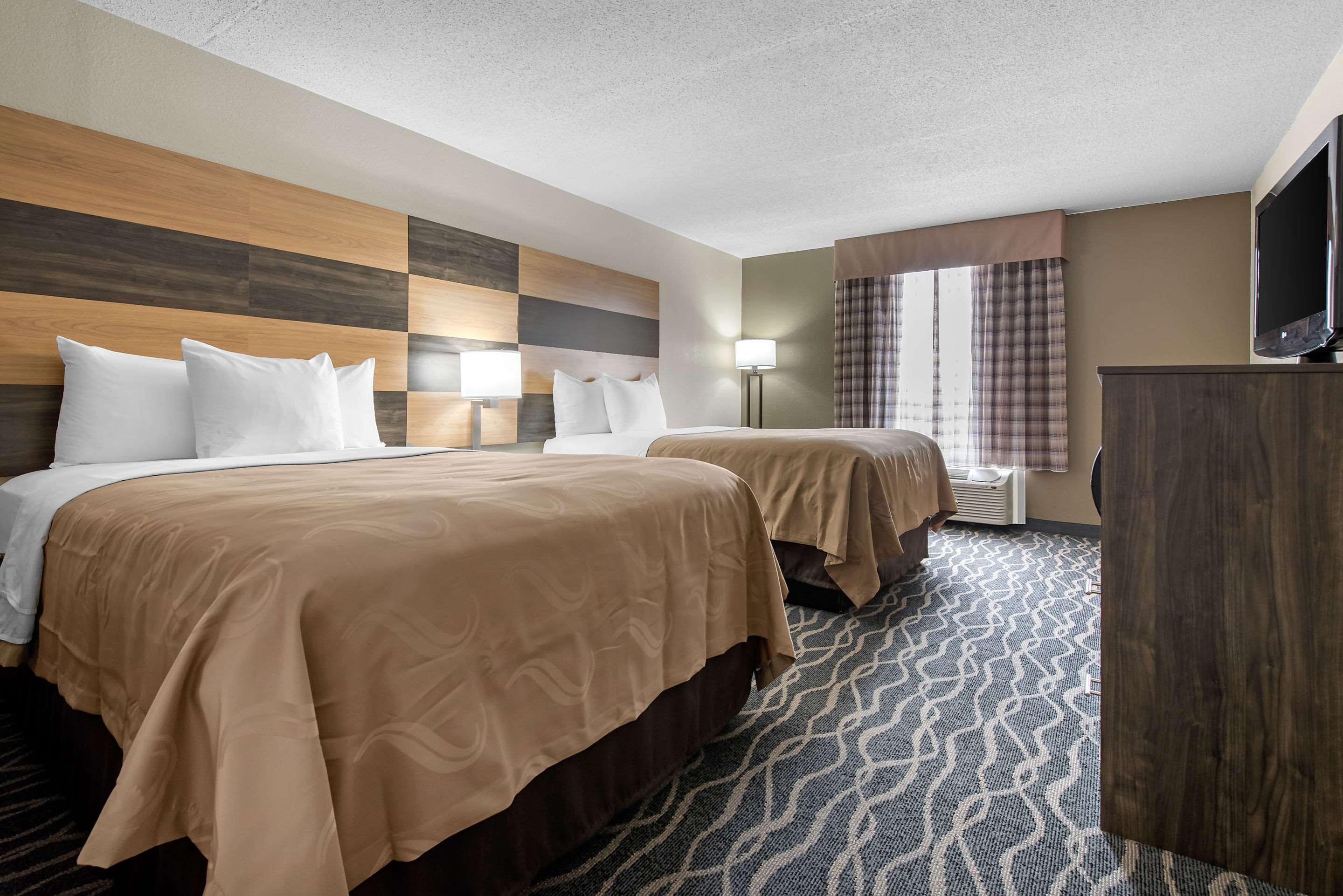 Quality Inn & Suites Lafayette I-65 Bagian luar foto