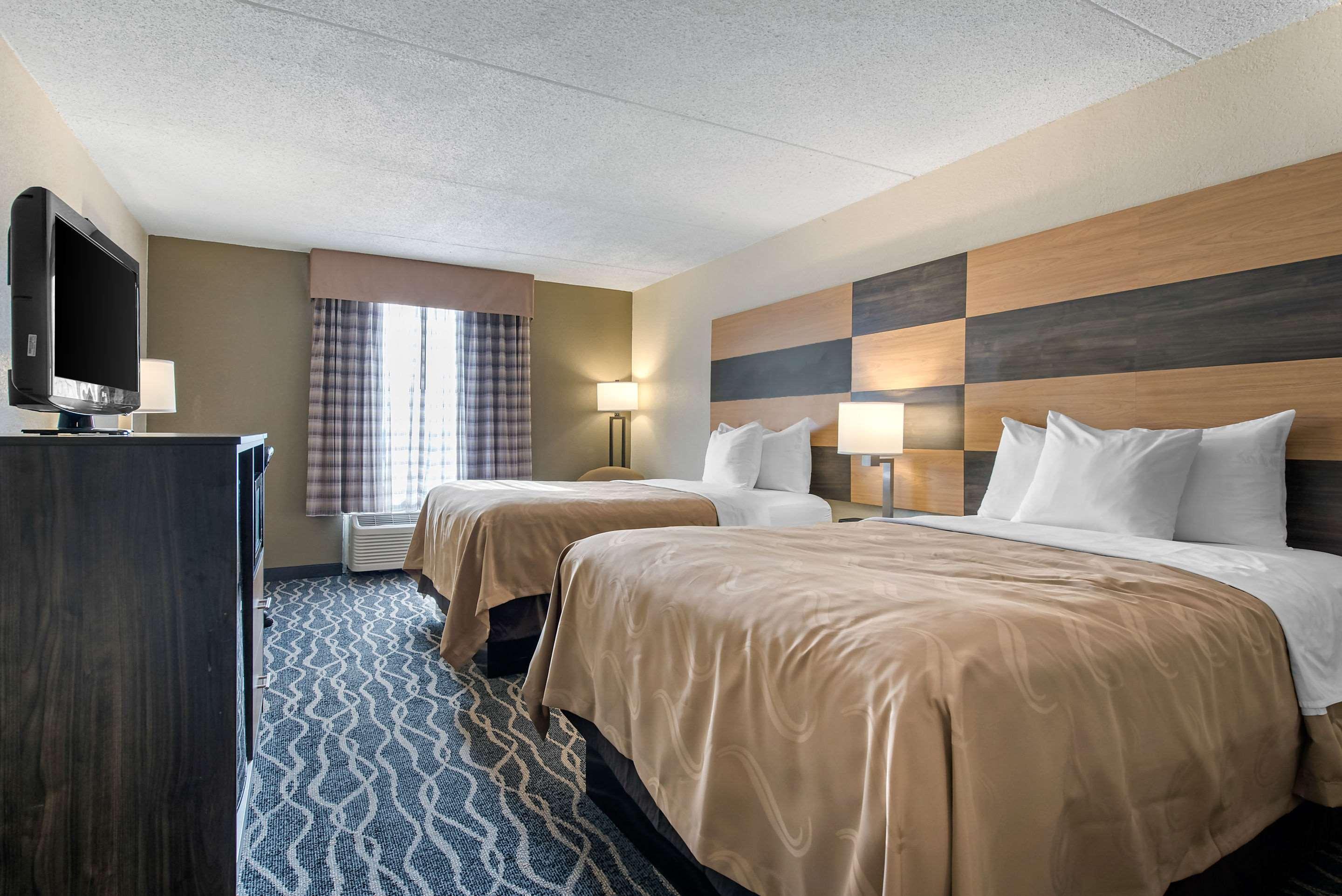Quality Inn & Suites Lafayette I-65 Bagian luar foto