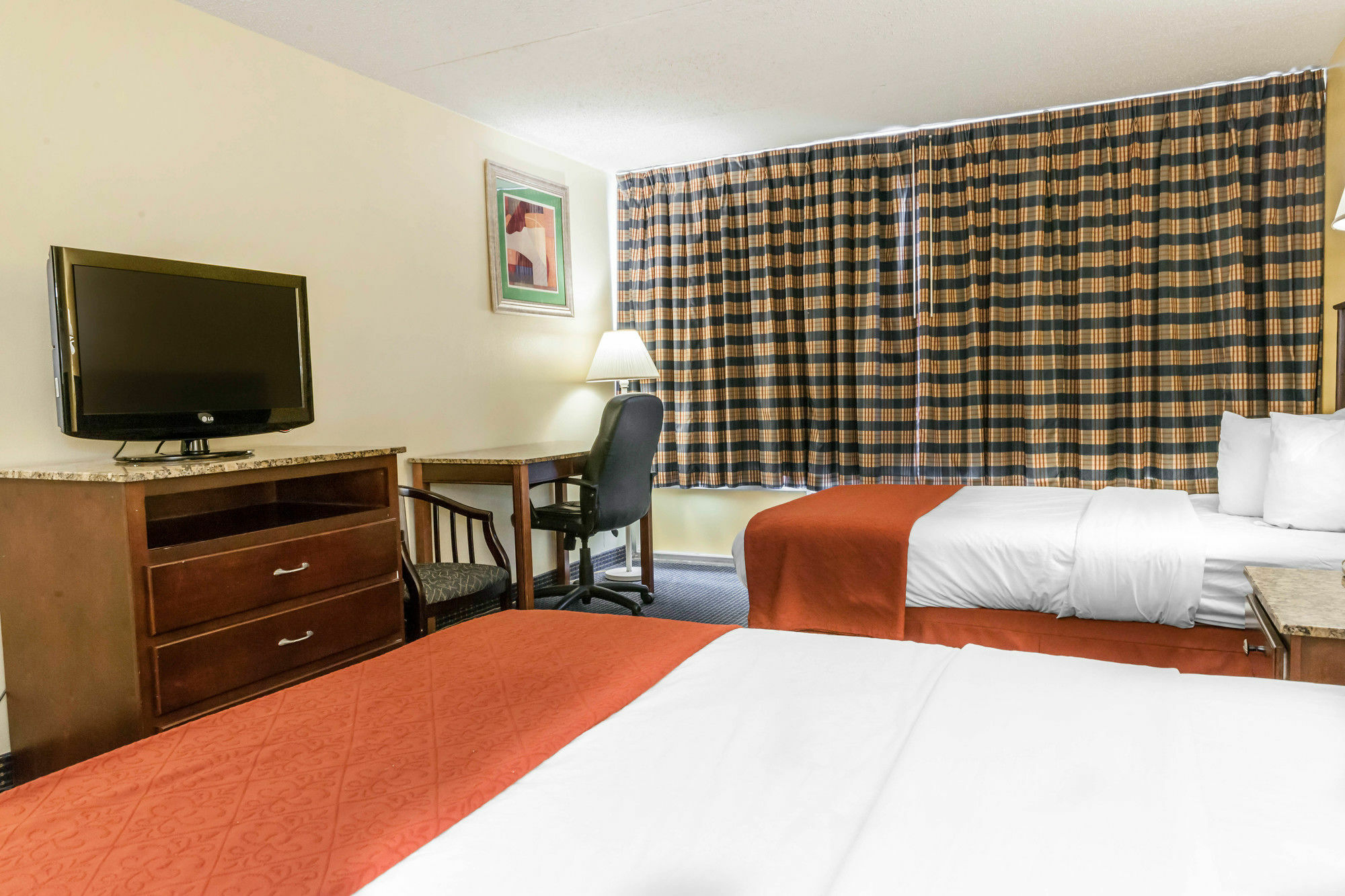 Quality Inn & Suites Lafayette I-65 Bagian luar foto